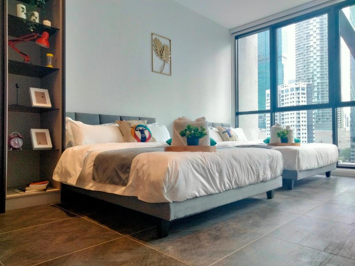 Scarletz Suites Klcc I Homebrickz Kuala Lumpur Exterior photo