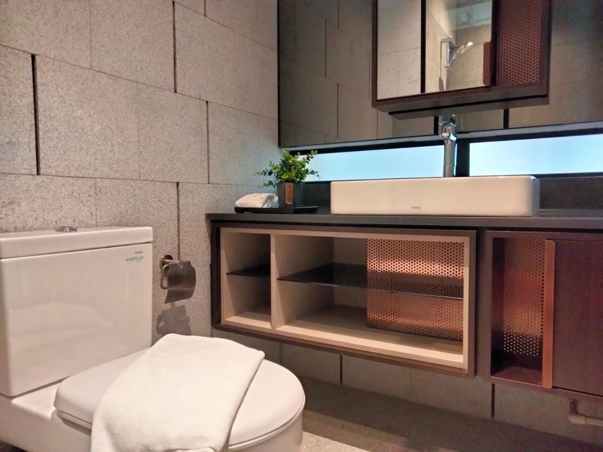 Scarletz Suites Klcc I Homebrickz Kuala Lumpur Exterior photo