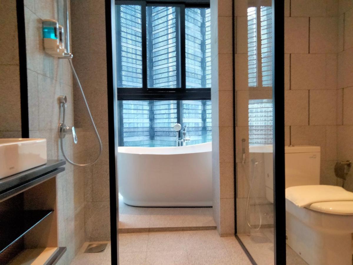 Scarletz Suites Klcc I Homebrickz Kuala Lumpur Exterior photo